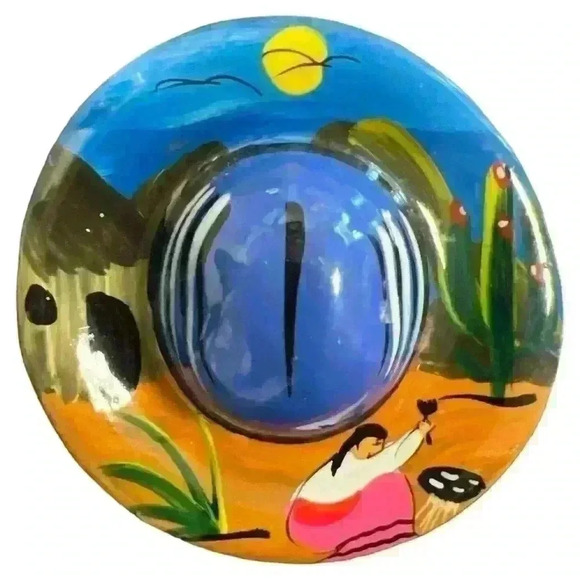 SET OF 2 Handmade Hand painted Made in Mexico Ceramic Hat Shaped Fridge Magnets - Picture 3 of 5